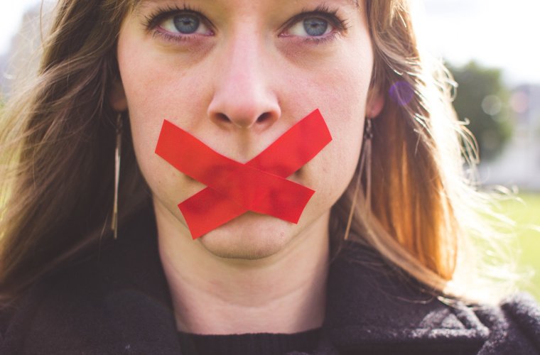 Donne e aborto: un percorso a ostacoli